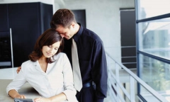 Tuyệt chiêu giữ bí mật ngoại tình công sở