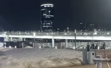 Vụ xả súng ở ngoại ô Moscow khiến gần 200 người thương vong: Người dân hoảng loạn bỏ chạy trong tiếng súng nổ