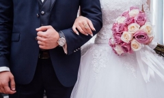 Con trai lấy vợ 6 năm mới đưa về giới thiệu, bố chồng vừa nhìn liền tiết lộ một chuyện “động trời”