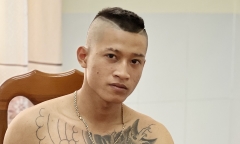 An Giang: Tạm giữ hình sự 2 đối tượng cướp giật dây chuyền rồi bỏ trốn