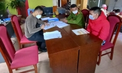 Gã con rể đâm bố vợ ra đầu thú sau 6 tháng lẩn trốn