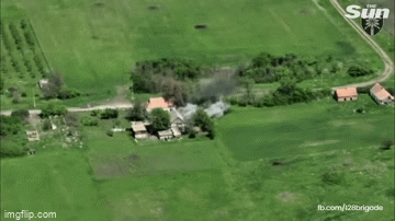 Video: Quân đội Ukraine ném bom căn cứ Nga bằng lựu pháo do NATO viện trợ