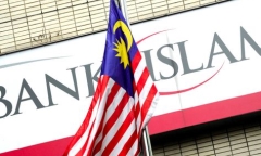 Đội trưởng Malaysia gửi lời xin lỗi vì pha đánh nguội Tiến Thành