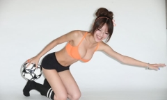 Mỹ nhân bốc lửa khoe ảnh sexy cổ vũ World Cup 2014