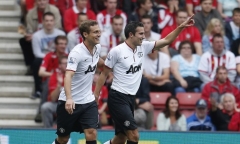 Cười vỡ bụng với cơn sốt MV “anh không đòi quà”