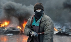 Ukraine bên bờ vực phá sản