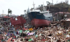 Thảm họa, hỗn loạn ở Philippines sau siêu bão Haiyan