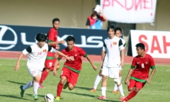 Clip: Chơi thăng hoa, U19 Việt Nam thắng đậm U19 Indonesia