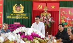 Khen thưởng lực lượng bắt giữ thành công đối tượng dùng súng cướp ngân hàng