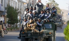Taliban bắn tử vong 2 người phụ nữ trong khi khám xét nhà dân