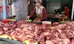 TP. HCM: Tiểu thương chợ truyền thống phải ghi tên, số điện thoại người mua hàng 