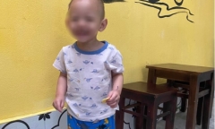 Chia sẻ xúc động của BTV Sơn Lâm về bé trai 2 tuổi bị bỏ rơi ở Hà Nội
