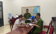 Diễn biến mới nhất vụ tai nạn liên hoàn đâm vào 17 xe máy ở Hà Nội