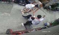 Xác minh vụ giáo viên mầm non cùng 4 người lớn bạo hành nam sinh cấp 2 ở Hà Nội