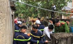 Giải cứu người đàn ông rơi xuống giếng sâu 25 m ở Hà Nội