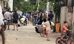 Truy bắt đối tượng đâm chết bạn, chở đến bệnh viện rồi bỏ trốn ở Hà Nội