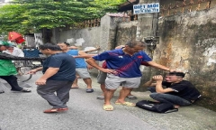 Bắt nam thanh niên cướp tiệm vàng giữa ban ngày ở Hà Nội