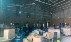 Triệt xóa dây chuyền sản xuất, mua bán nước giặt giả nhãn hiệu D-nee ở Hà Nội