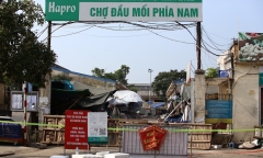 Tiểu thương bán trứng dương tính SARS-CoV-2, phong tỏa chợ đầu mối phía Nam Hà Nội
