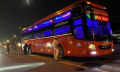 Người đàn ông tử vong dưới gầm xe khách trên xa lộ Hà Nội