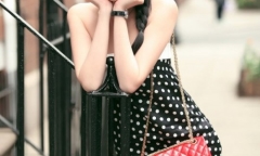 Ngọc Trinh: 