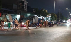 Đi làm về, vợ ngã quỵ phát hiện chồng chết treo cổ trong căn nhà mới mua