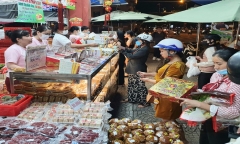 Thị trường bánh trung thu rục rịch vào mùa