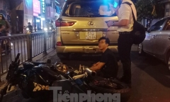 Tin tức tai nạn giao thông mới ngày 26/2: Va chạm với xe sang ở TP.HCM, mô tô khủng biến dạng
