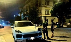 Tin tức tai nạn giao thông mới ngày 1/8:  'Xế hộp' Porsche va chạm xe tự chế, một phụ nữ tử vong