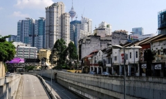 Malaysia phong tỏa toàn quốc trong 2 tuần
