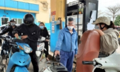 Giá xăng đồng loạt giảm từ 15h chiều nay (24/7)