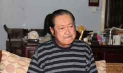 Vợ chồng Nguyễn Chánh Tín - Bích Trâm tình tứ trên sân khấu