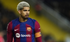 Hé lộ mức giá khủng MU chịu bỏ ra để có Ronald Araujo