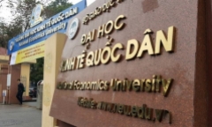 Biến động điểm chuẩn của Đại học Kinh tế quốc dân trong 5 năm qua