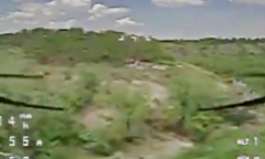 Cận cảnh UAV Nga vô hiệu hóa trung tâm điều khiển UAV của Ukraine