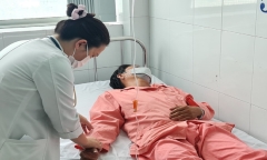 Cập nhật tình hình sức khỏe của nhóm công nhân bị ngạt khí khi nạo vét cống thoát nước