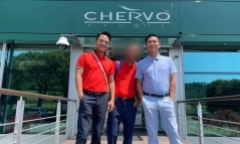 Xôn xao thông tin nhạc sĩ Hồ Hoài Anh và diễn viên Hồng Đăng đã về nước