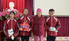 Ba học sinh dũng cảm cứu cụ bà 83 tuổi bị đuối nước 