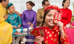 Vì sao có tục lì xì trong ngày đầu Xuân năm mới?