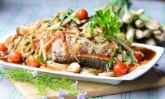 Bí quyết hấp cá ngon dành cho bà nội trợ hiện đại