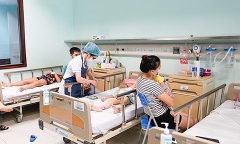 Khi nào trẻ mắc virus Adeno cần nhập viện điều trị nội trú?