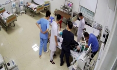 Vụ 3 bố con bị ngạt trong ô tô: Xin đặc cách cho nữ sinh không thể thi vào lớp 10