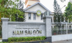 TPHCM: Hiệu trưởng là F0, đang trong giai đoạn cách ly vẫn đến trường học