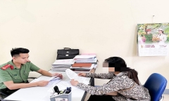 Xúc phạm công an trên mạng, một phụ nữ bị xử phạt