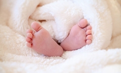 Tin tức đời sống ngày 26/6: Bé trai chào đời với 4 vòng dây rốn quấn cổ