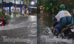 TP.HCM: Nhiều tuyến đường ngập nặng trong mưa lớn kéo dài