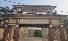 Hé lộ mâu thuẫn nhỏ ở trường khiến nữ sinh lớp 11 ở Nghệ An bị đánh hội đồng phải nhập viện