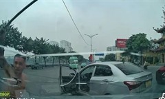 Chặn đầu ô tô, cầm thanh sắt đuổi đánh tài xế: Người đàn ông có 3 tiền án bị tạm giữ