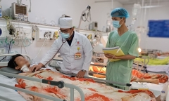 Cần Thơ: Cứu sống nam sinh bị bạn đâm thủng tim
