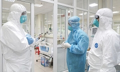 13 bệnh nhân COVID-19 tiên lượng rất nặng, 1 trường hợp tổn thương tim, phổi